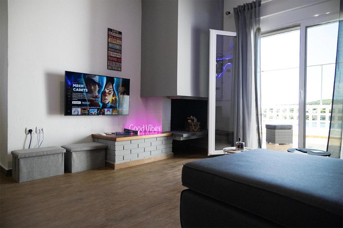Apartment Sea Front Sophia Porto Rafti